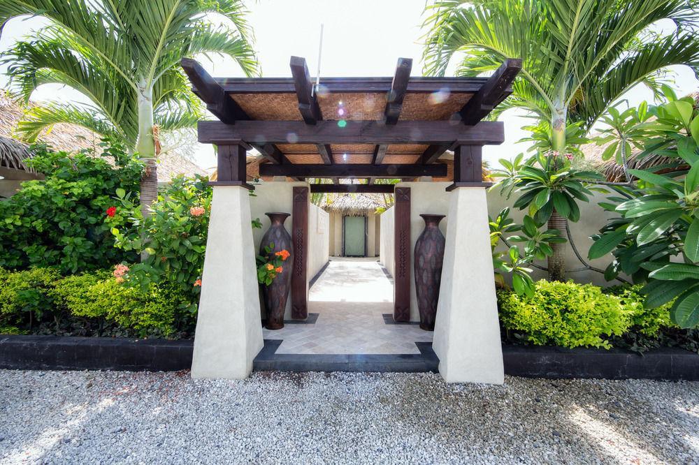 Te Manava Luxury Villas And Spa Muri Exterior photo