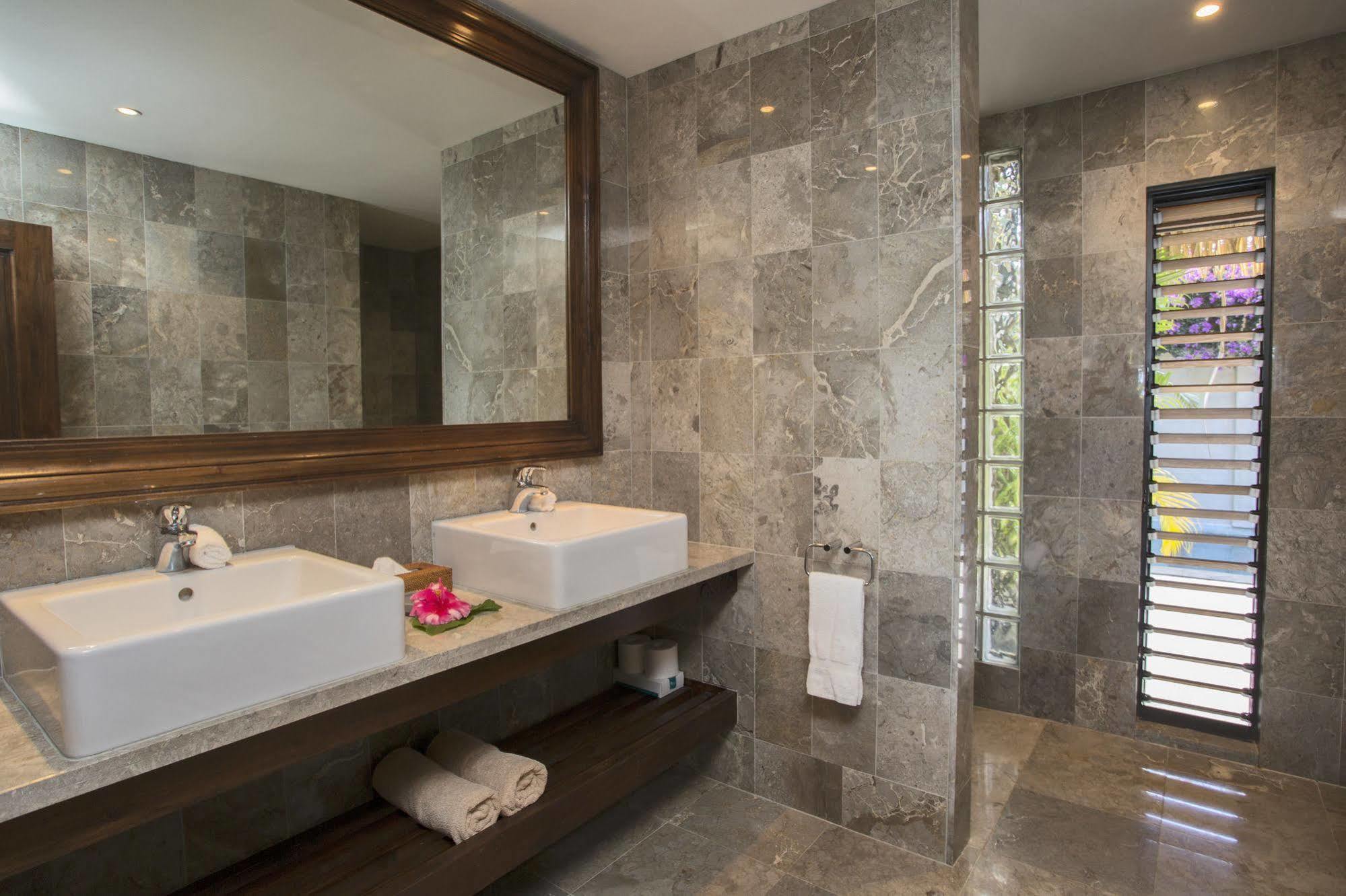 Te Manava Luxury Villas And Spa Muri Exterior photo
