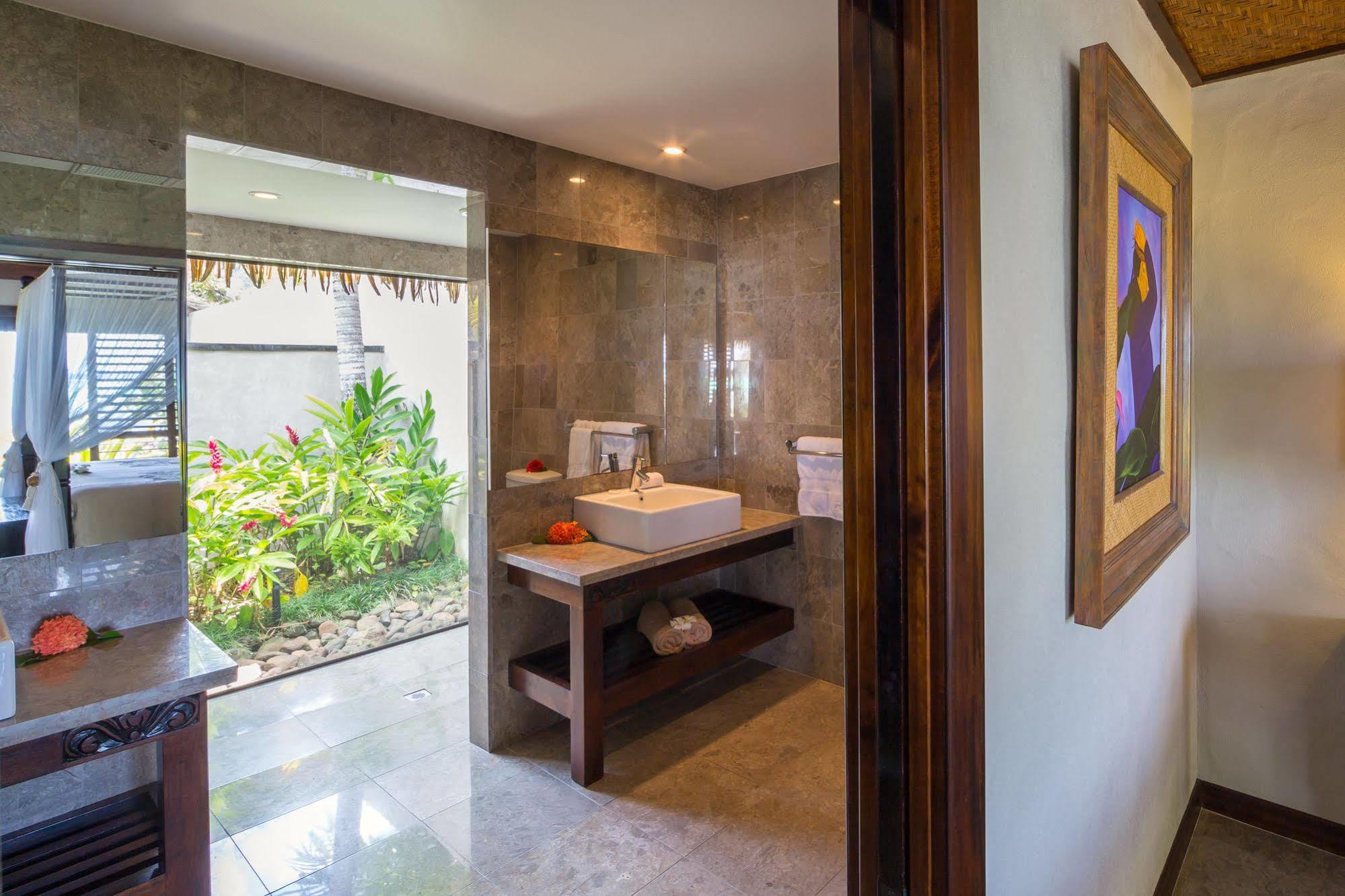 Te Manava Luxury Villas And Spa Muri Exterior photo