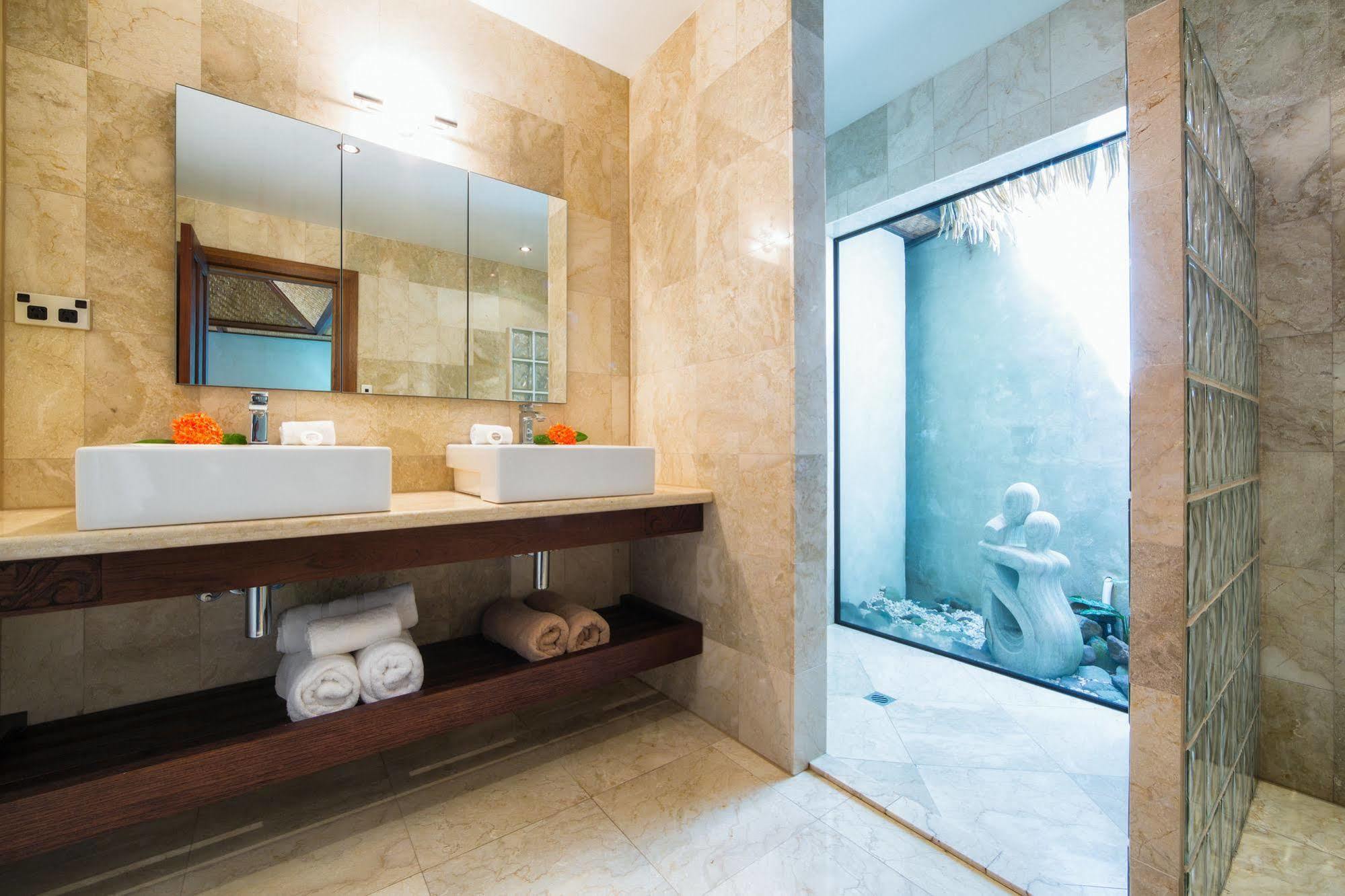 Te Manava Luxury Villas And Spa Muri Exterior photo